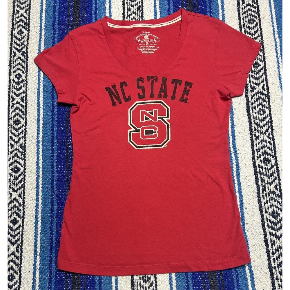 NC State Wolfpack T Shirt Women's Medium Red Colosseum Athletics NCAA